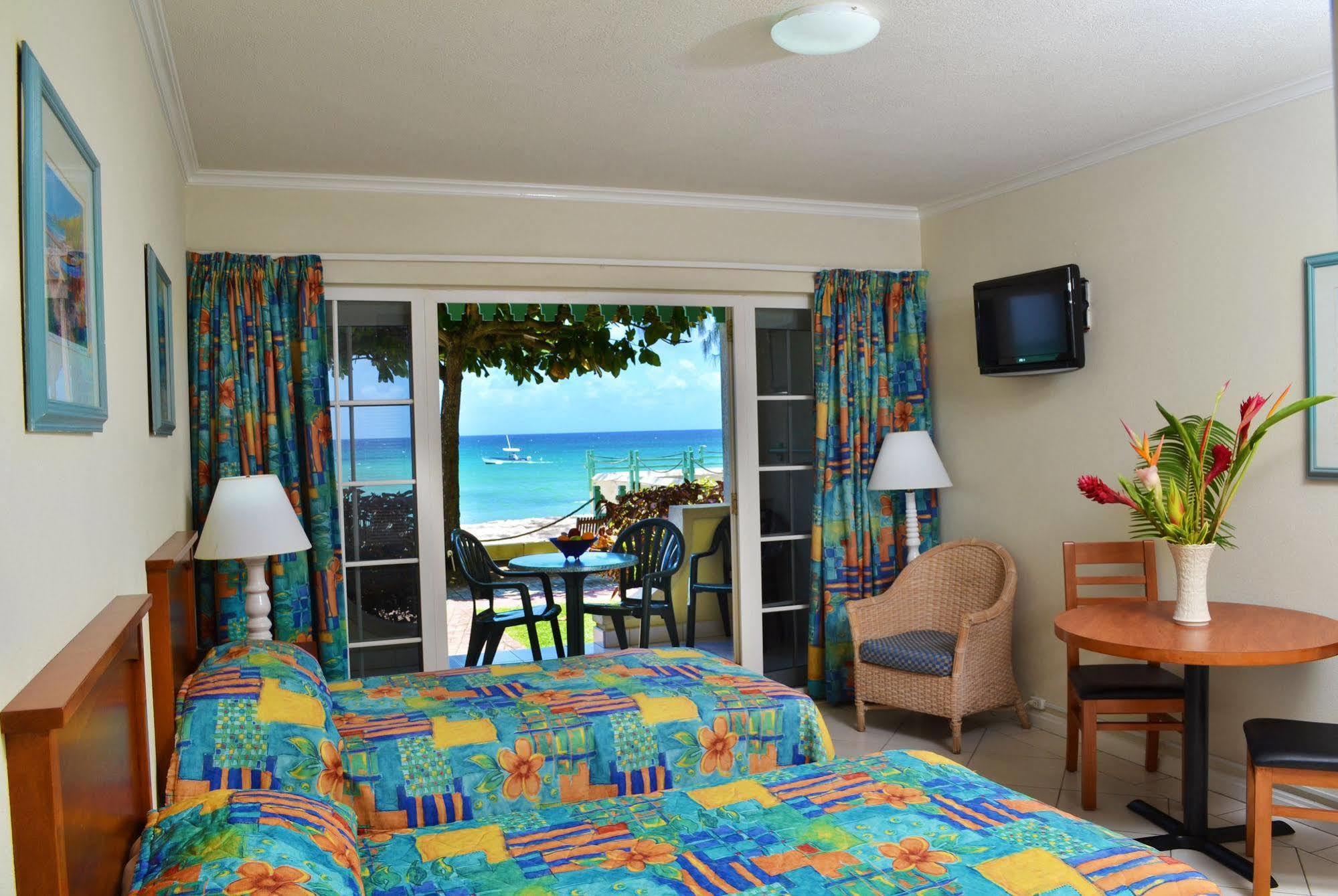 Coral Mist Beach Hotel Бриджтаун Екстериор снимка